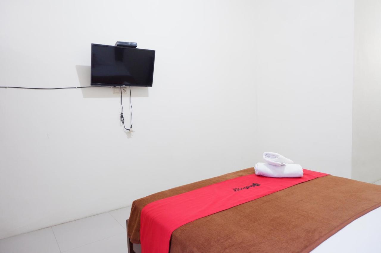 Reddoorz At Bale Eja Syariah Senggigi Apartment Montongbuwoh Екстериор снимка