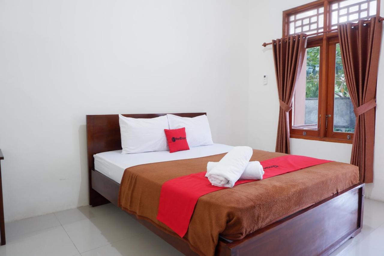 Reddoorz At Bale Eja Syariah Senggigi Apartment Montongbuwoh Екстериор снимка