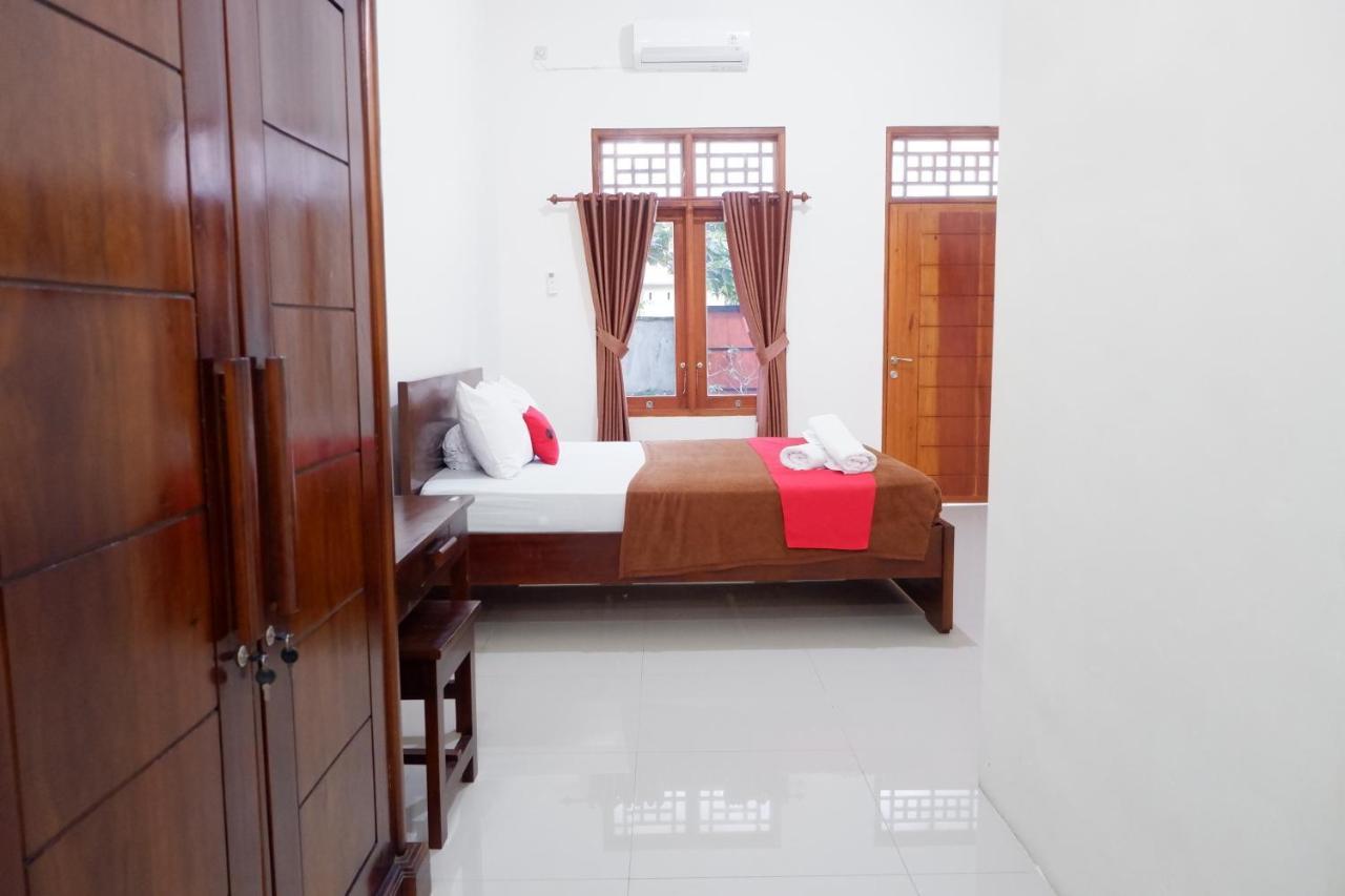 Reddoorz At Bale Eja Syariah Senggigi Apartment Montongbuwoh Екстериор снимка
